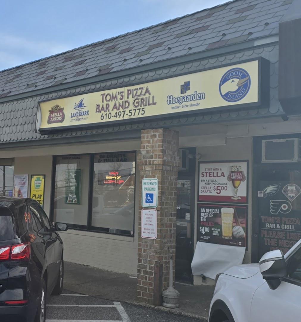Tom's Pizza Place
